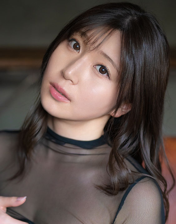 Mika Azumi (Azuma Mika) Profile Photo