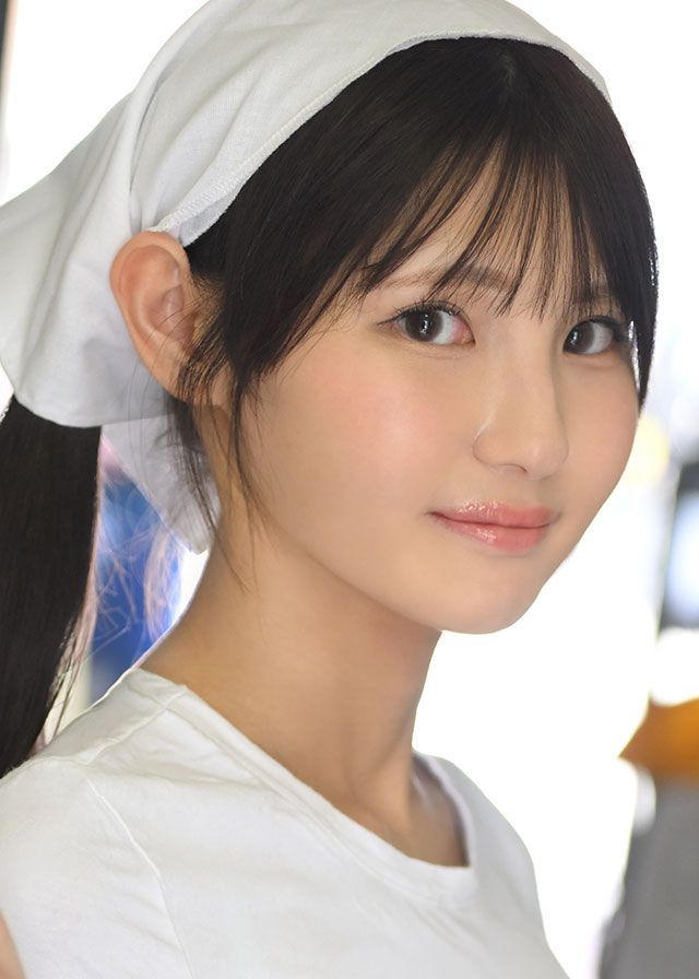 Kaede Koizumi (Koizumi Kaede) Profile Photo